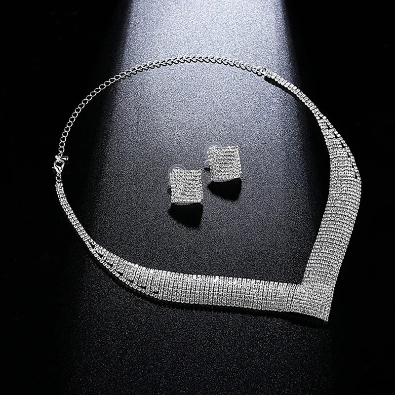 Luxury Crystal Bridal Jewelry Set with African Beads and Rhinestone Necklace and Earrings for Engagement Party Gift
