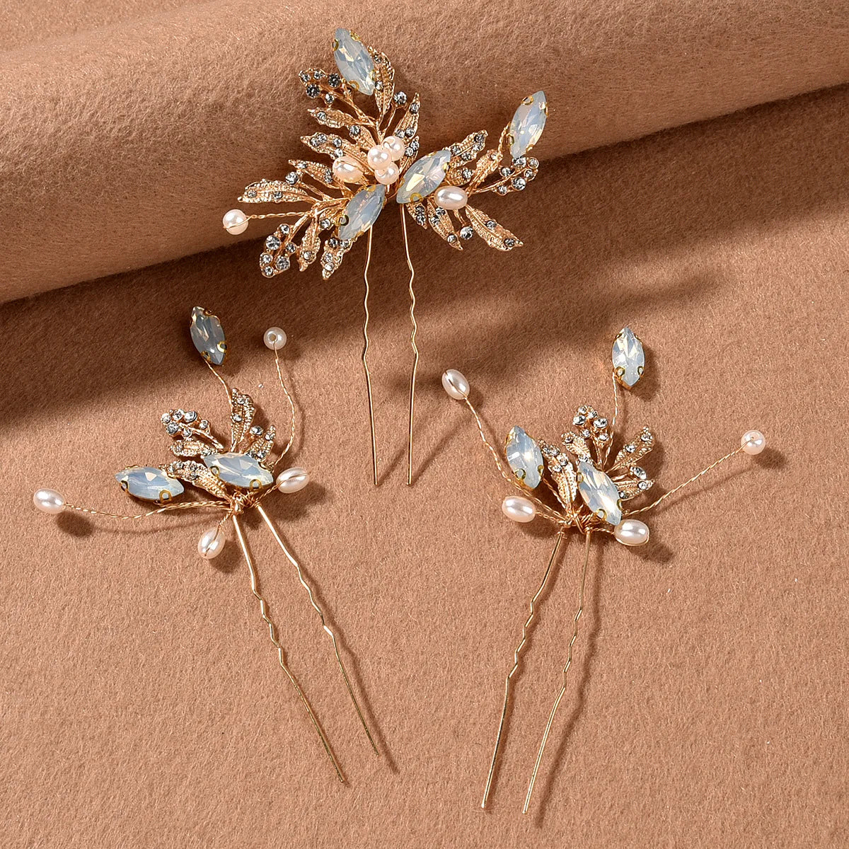 Elegant Pearl Flower Wedding Hairpin Comb Set for Brides