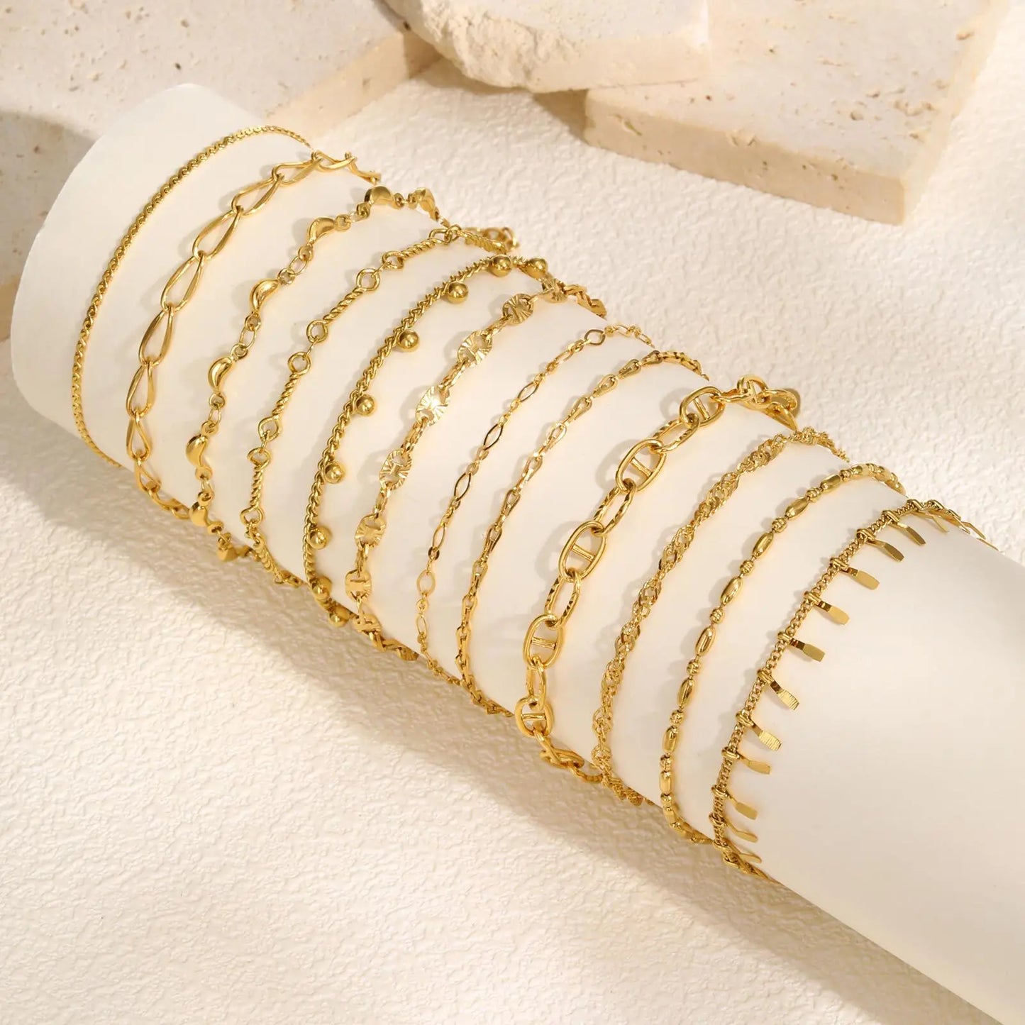 Elegant Gold Plated Link Bracelet for Women - Adjustable Stainless Steel Waterproof Jewelry