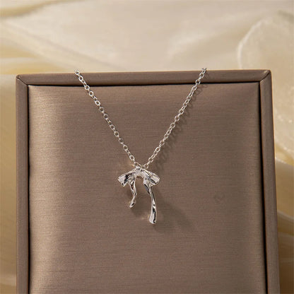 Elegant Scrub Bow Pendant Necklace for Women and Girls Korean Style Clavicle Chain 1