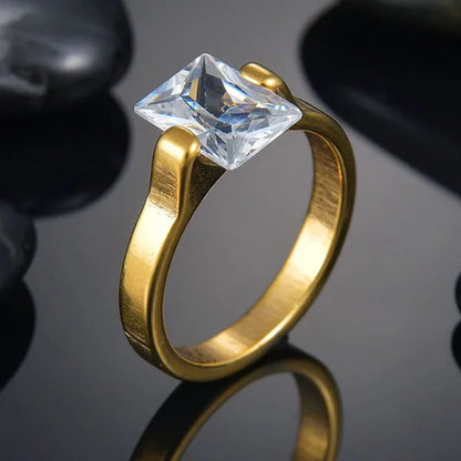 Elegant Zircon Crystal Stainless Steel Ring for Weddings and Engagements