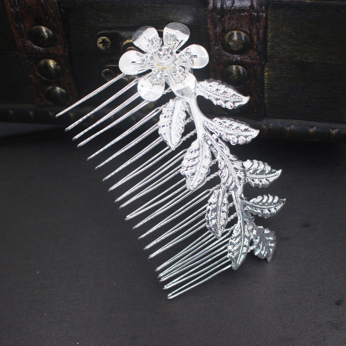 Butterfly Hair Combs - Gold Metal Hairpins for Women - Elegant Bride Accessories 2