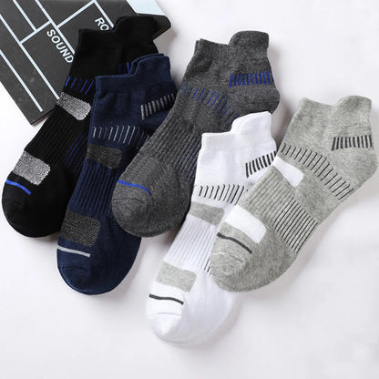 5 Pairs Mens All Season Cotton Crew Socks Moisture Wicking