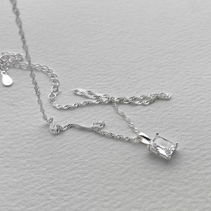 Ventfille 925 Sterling Silver Zircon Necklace Elegant Korean Geometry Design