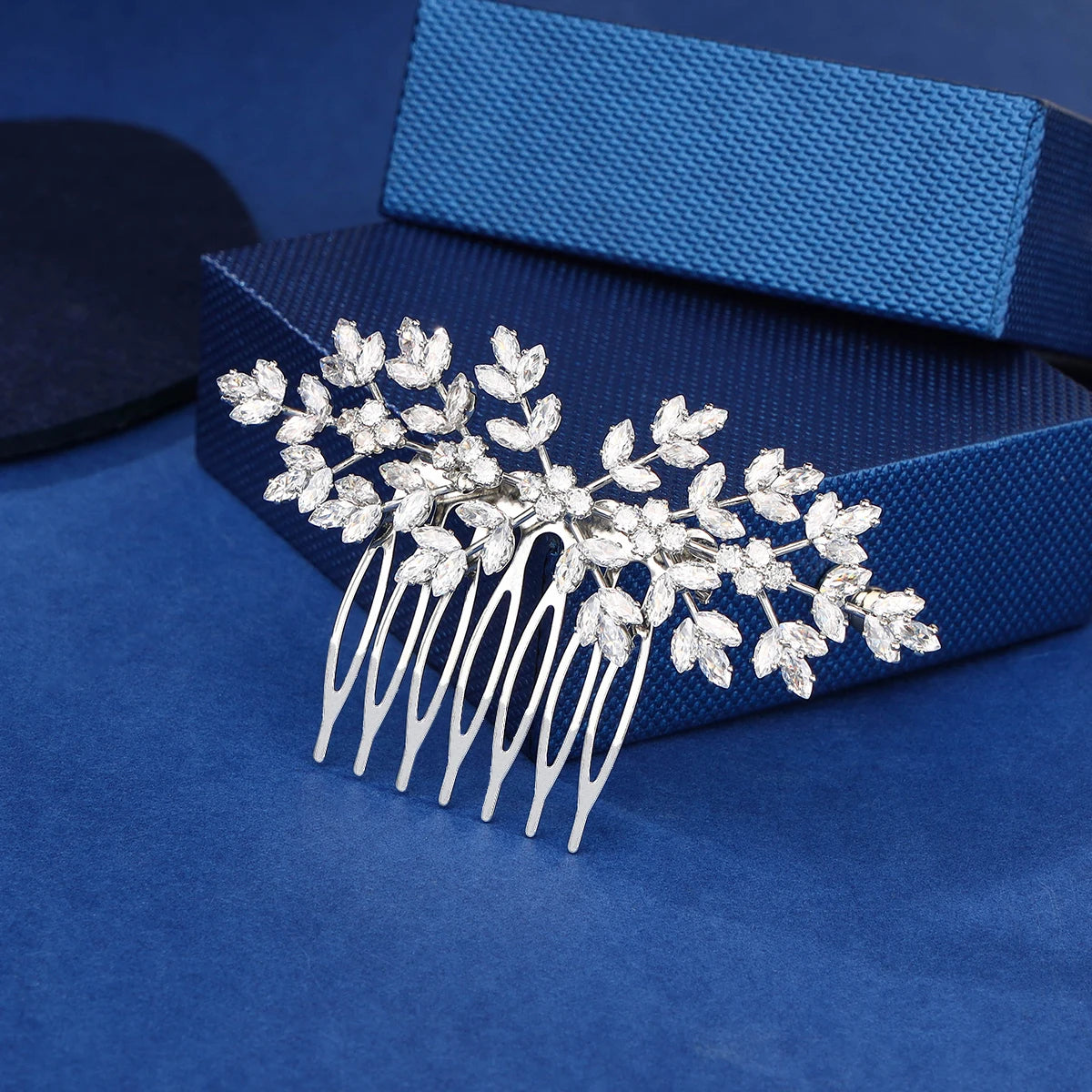 Elegant Zircon Bridal Hair Comb for Women and Girls