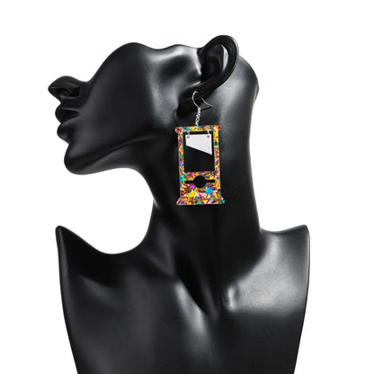 Gothic Blood Guillotine Acrylic Drop Earrings for Women Creative Sequin Knife Design Halloween Jewelry Gift