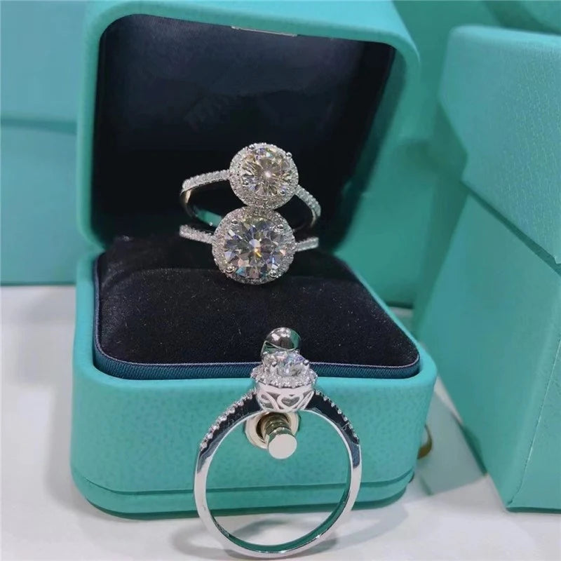 Dazzling 0.5-3 Carat D Color Moissanite VVS1 Wedding Ring in 925 Sterling Silver