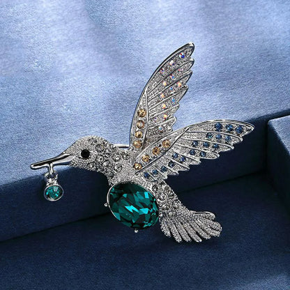 Elegant Crystal Hummingbird Brooch for Women - Versatile Zinc Alloy Corsage Pin for Banquets