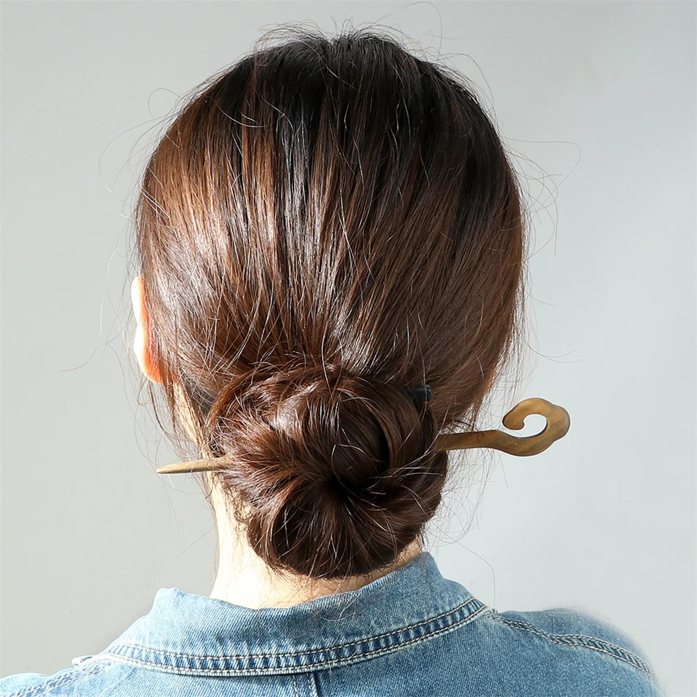 Elegant Green Sandalwood Chinese Vintage Hairpins Set for Women