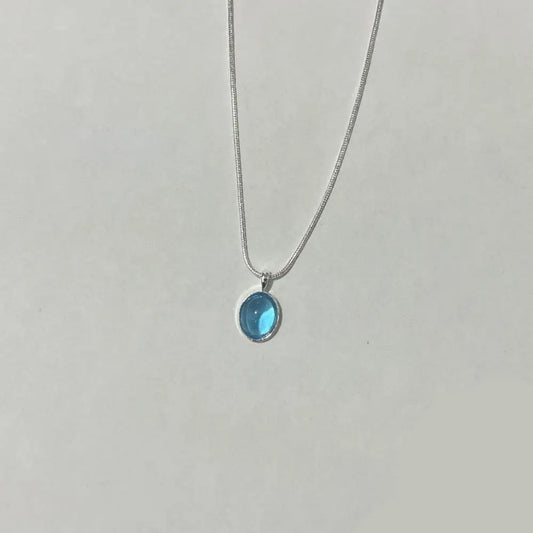 Elegant Silver Oval Aquamarine Pendant Necklace with Luxury Snake Chain for Women
