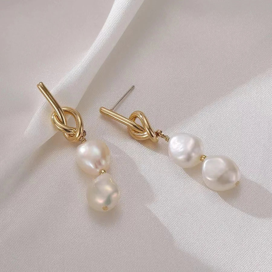 ZAKOL Elegant Minimalist Pearl Hoop Earrings Timeless Jewelry Gift for Women Gold Color F
