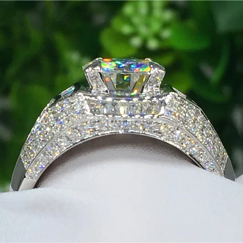 14K Gold 3 Carat Diamond Ring for Men Elegant Fine Jewelry Gift for Him and Her