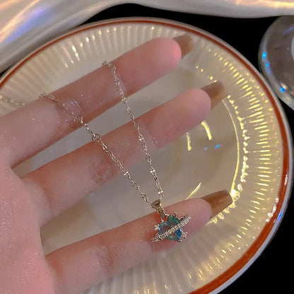 Korean Fashion Vintage Blue Crystal Pendant Necklace