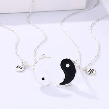 Best Friend Taichi Magnetic Pendant Necklaces Set for Couples and Friends