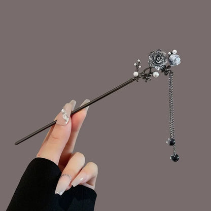 Elegant Chinese Flower Tassel Hair Stick With Black Beads For Women
