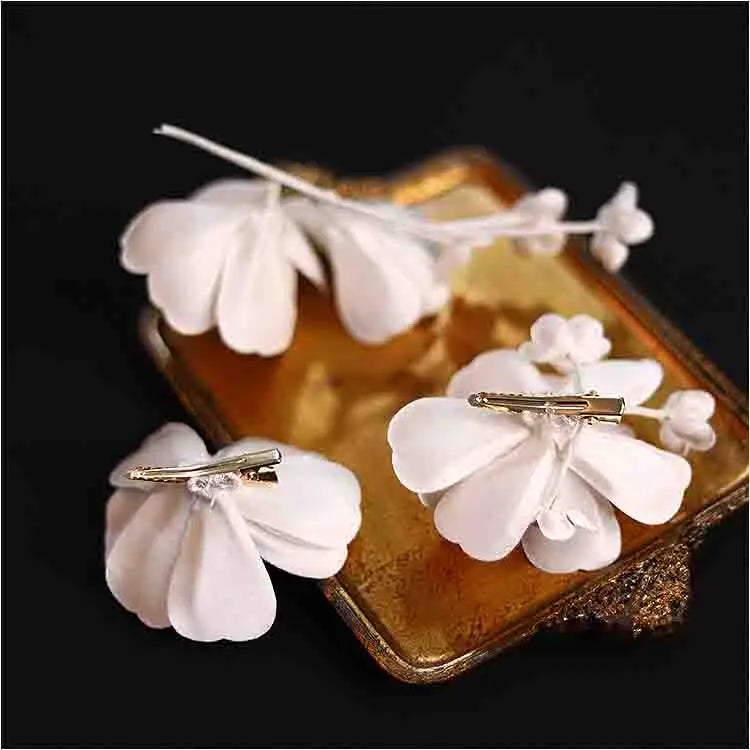 Elegant Bridal Hairgrips Set - Handmade Romantic Flower Hairpins for Weddings and Engagements 3 PCS