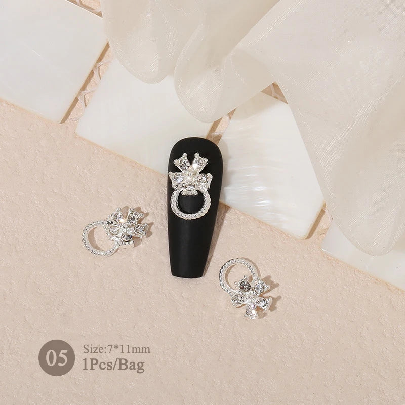 Elegant Gold Silver Metal Bowknot Nail Charm 3D Rhinestone Decor for DIY Manicure Art