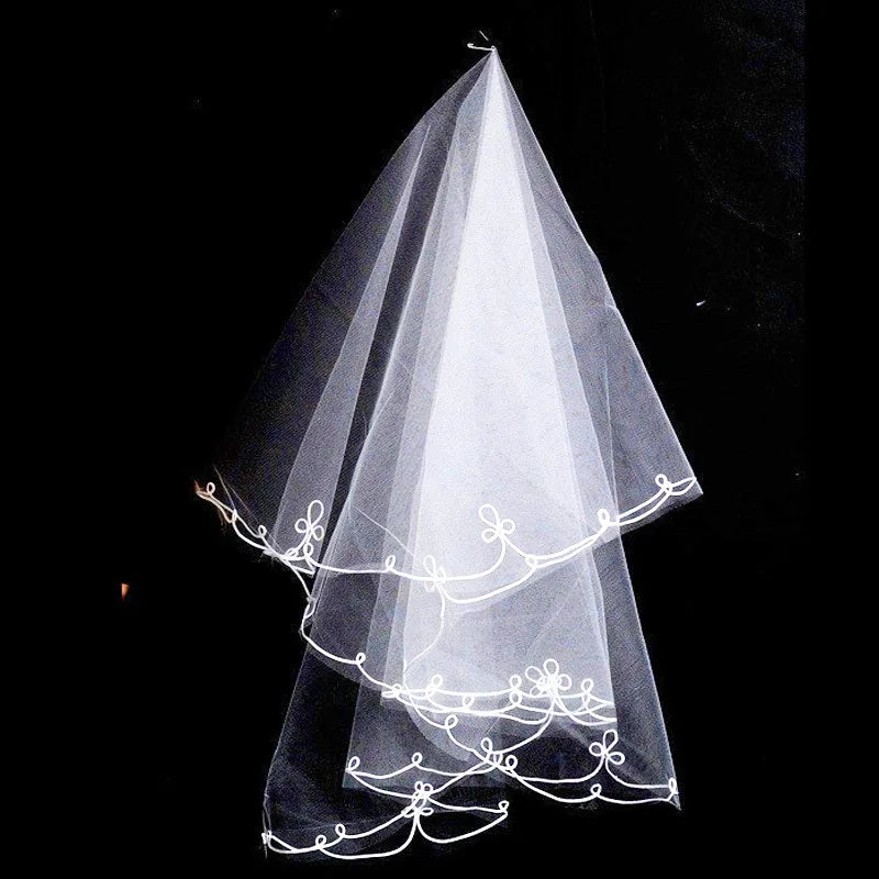 Elegant Two-Layer Tulle Bridal Veil with Comb for Wedding Day Charm