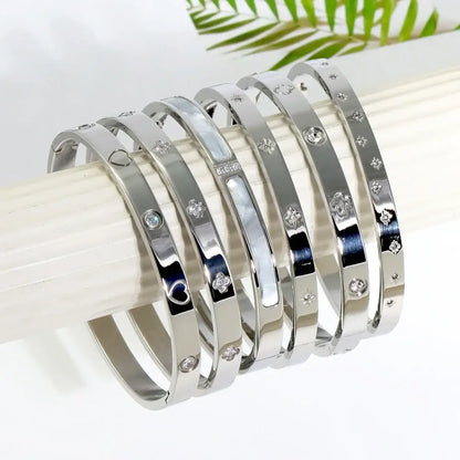 New Waterproof Cubic Zirconia Heart Flower Bangles Jewelry for Women