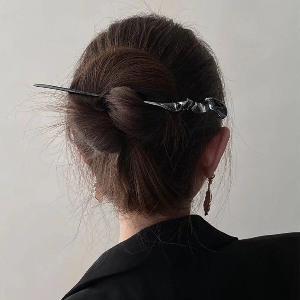 Chinese Style Tassel Hair Clip for Women with Handmade Floral Design
