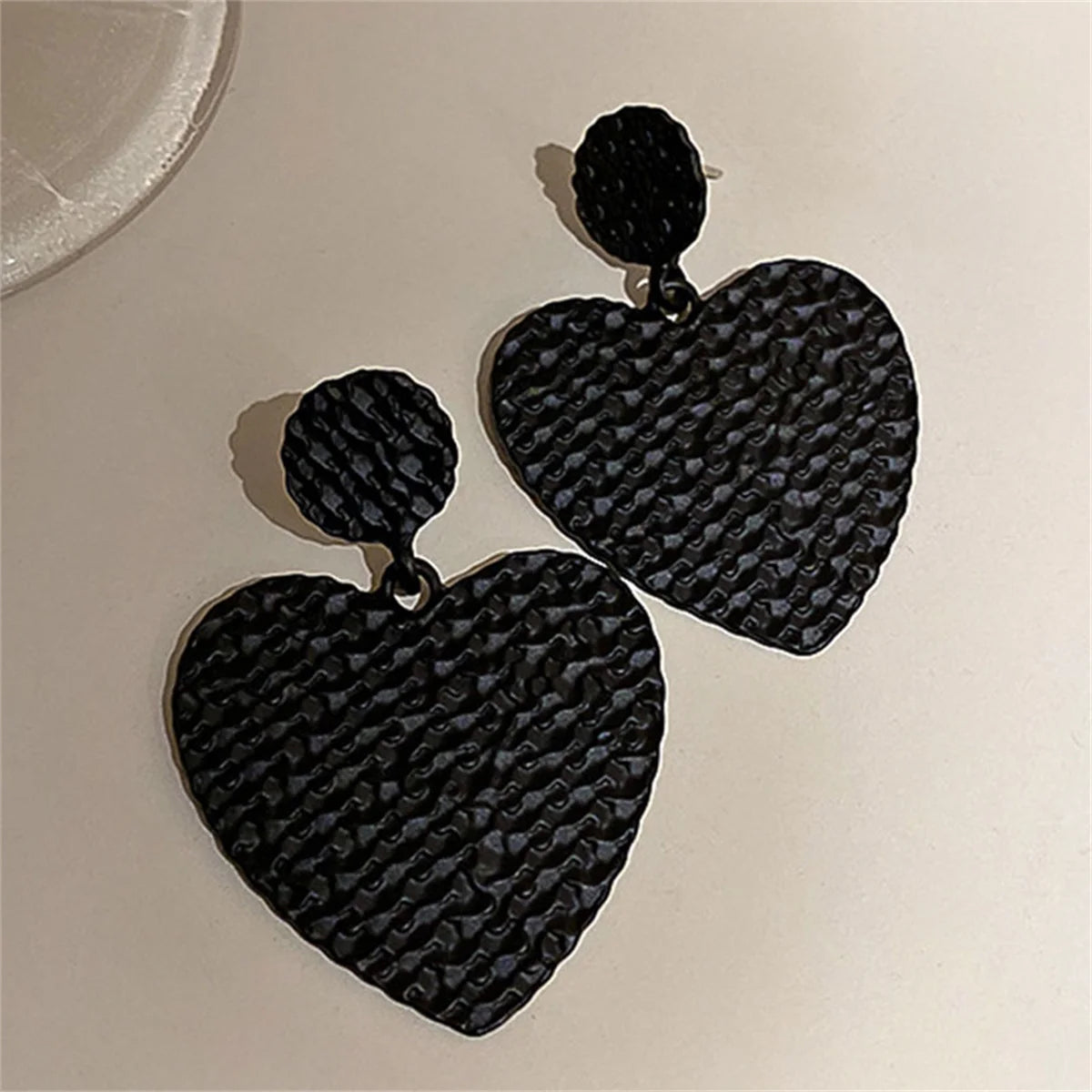 Vintage Gothic Black Flower Butterfly Earrings for Women - Exaggerated Geometric Heart Wing Party Jewelry