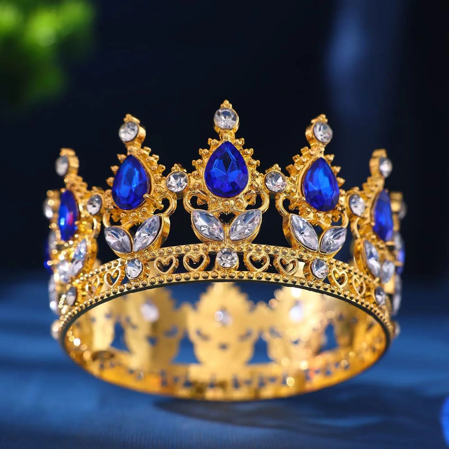 Elegant Baroque Rhinestone Crown Headdress for Weddings and Celebrations