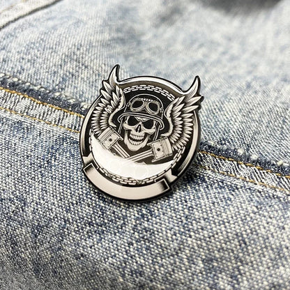 Gothic Skull Helmet Motorcycle Brooch Pin - Unique Unisex Metal Jewelry Gift