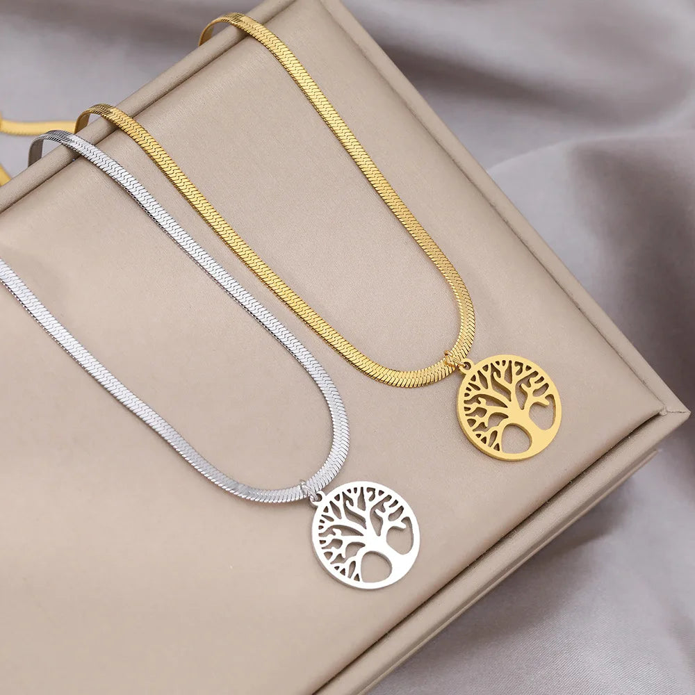 Hipee Fashion Snake Bone Chain Necklace with Tree of Life Pendant for Men and Women