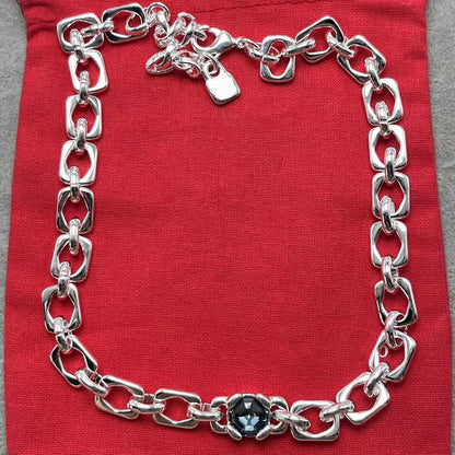 Elegant Spanish Luxury Necklace for Women - Lightweight Fashion Jewelry for Parties and Exquisite Gifts