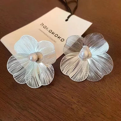LATS Unique Metal Flower Stud Earrings for Women – Fashionable Wedding and Birthday Jewelry