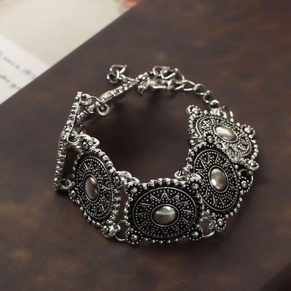 Vintage Fashion Choker Necklace And Bracelet Set For Women