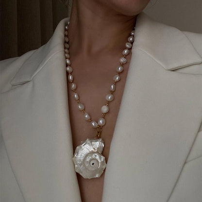 Elegant Freshwater Pearl Conch Necklace for Women - Unique Vacation Jewelry with Stainless Steel Chain