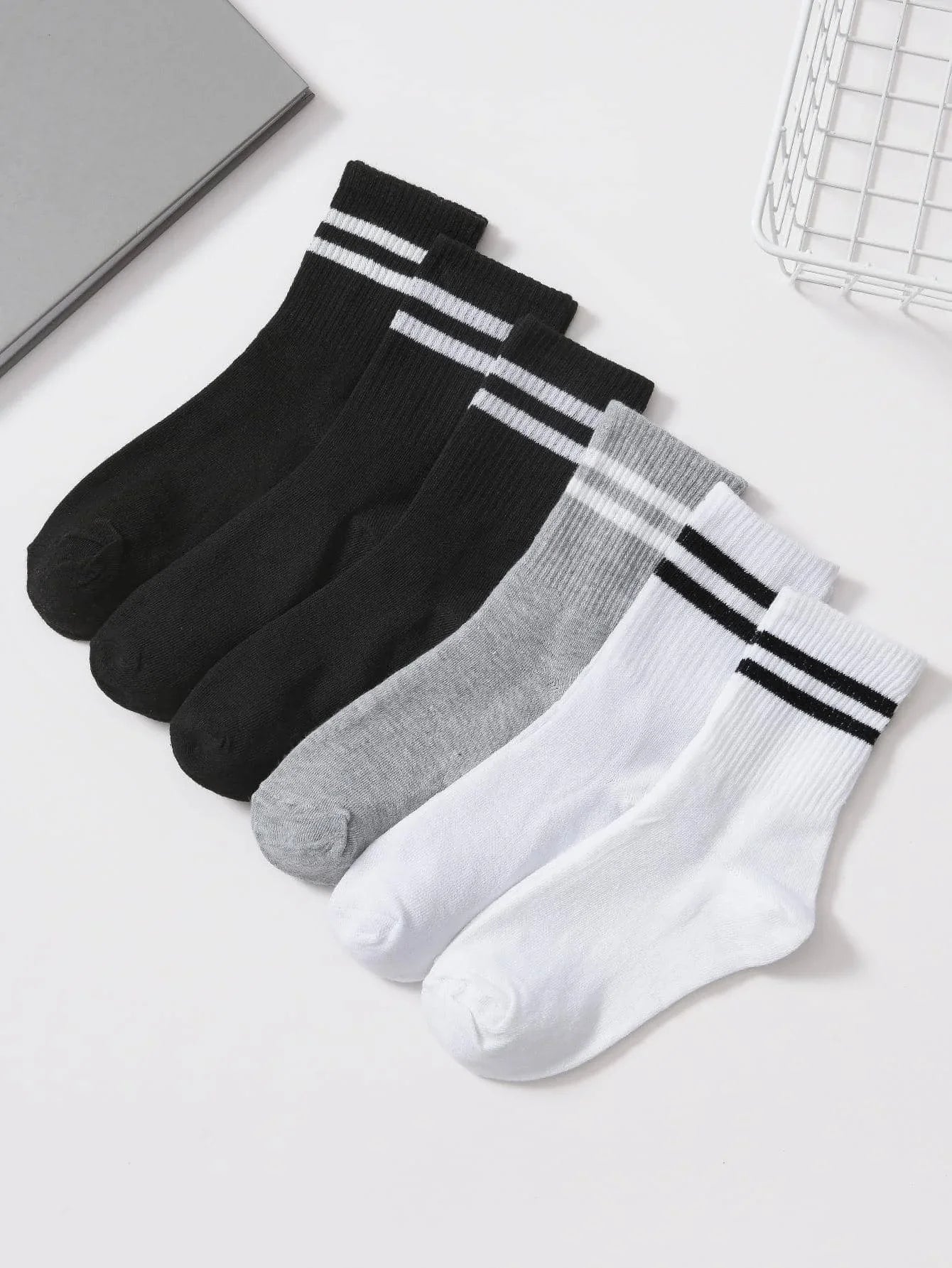 6/12 Pairs Middle Tube Socks For Men And Women Casual Single code NV575-5