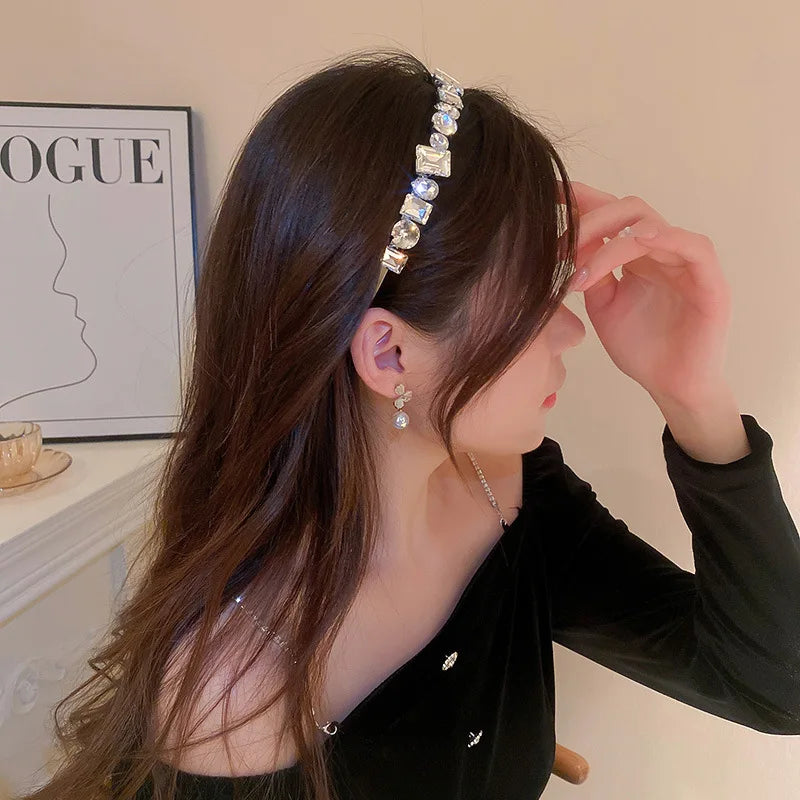 Elegant Rhinestone Geometric Headband for Parties and Weddings