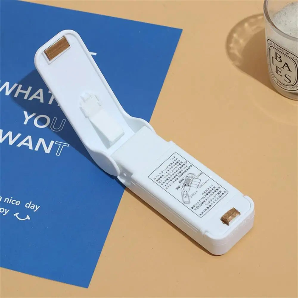 1pc White Mini Heat Bag Sealing Machine for Food Closure