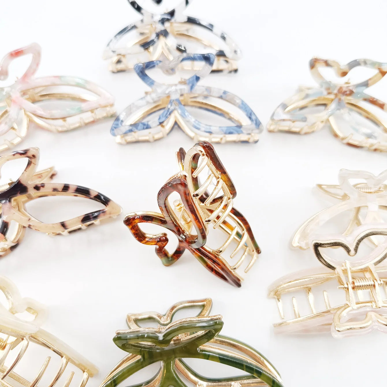Vintage Green Butterfly Hair Clips Women Retro Metal Hairpin Claw Fashion Hairgrips