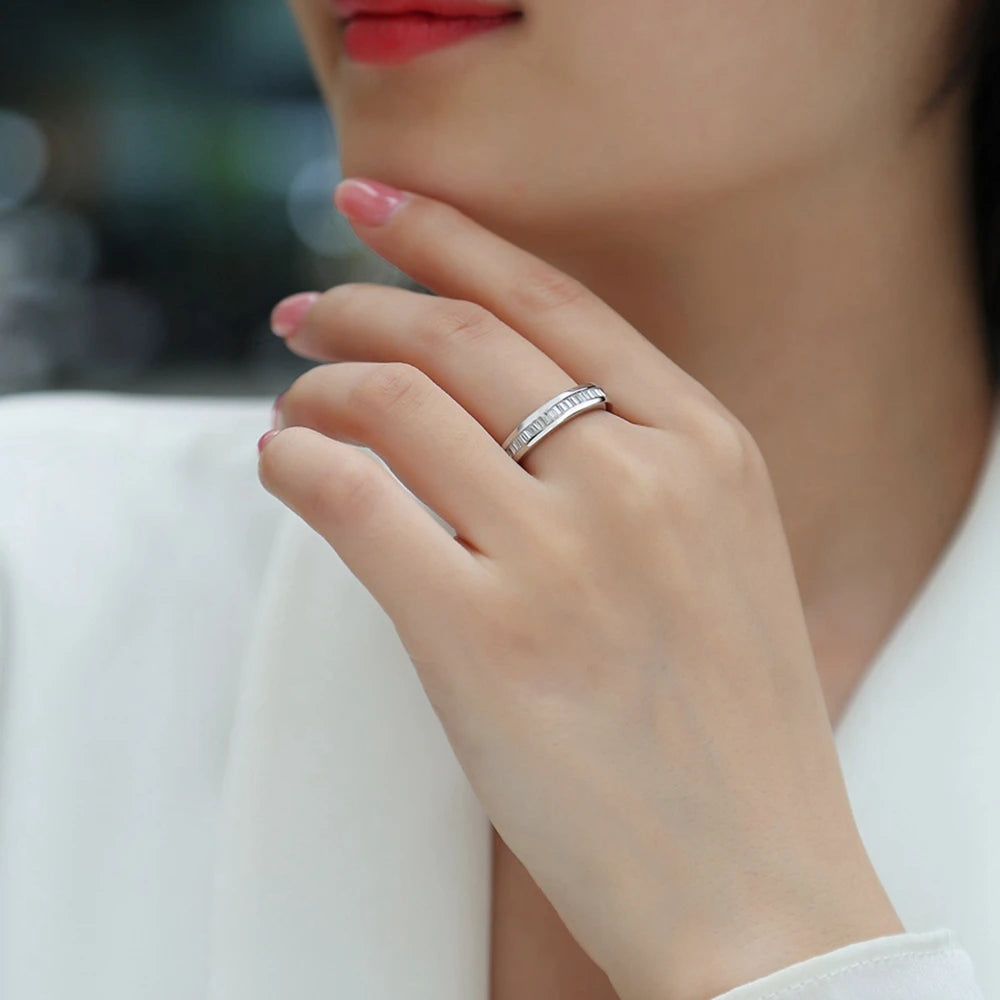 Vinregem 3EX VVS1 D Color Moissanite Diamond Row Ring in 925 Sterling Silver Fine Jewelry for Women