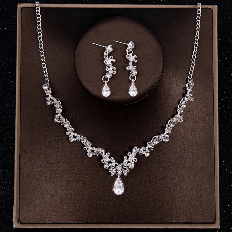 Bridal Elegance: Luxury Silver Crystal Water Drop Tiara & Jewelry Set - 4 Pcs Silver 3