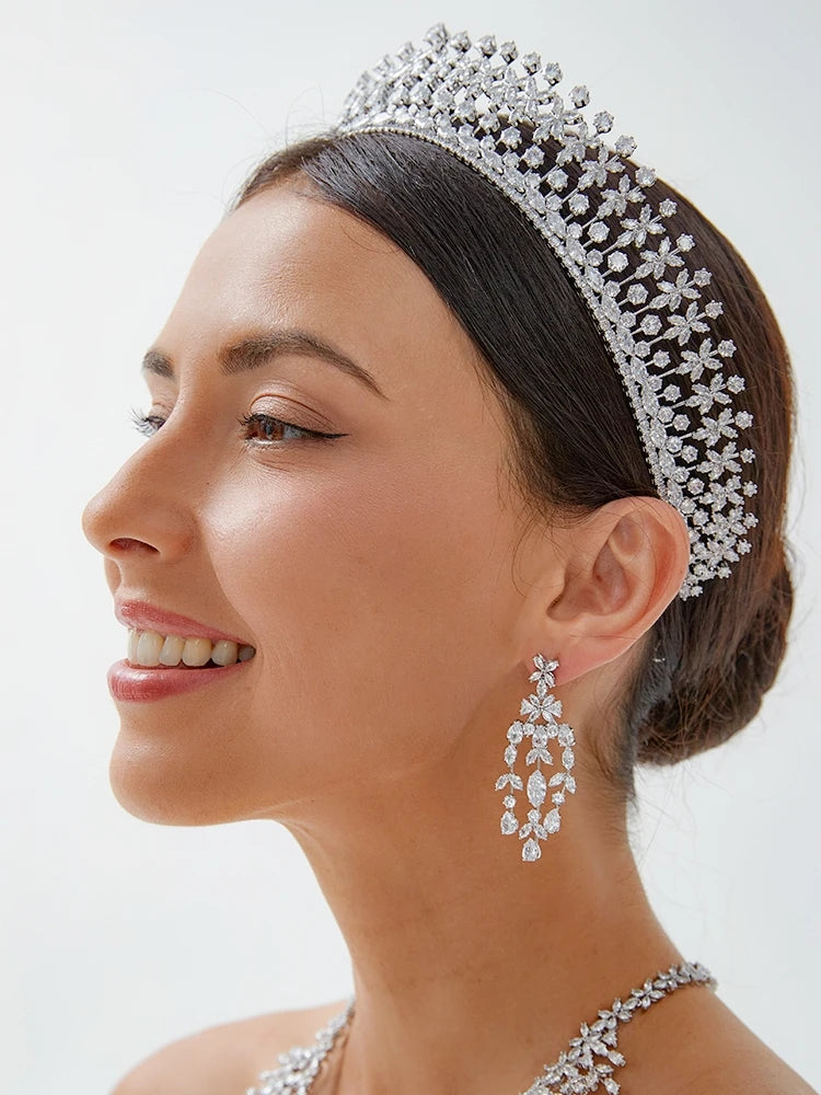 Elegant Crystal Floral Wedding Tiara for Brides and Princesses