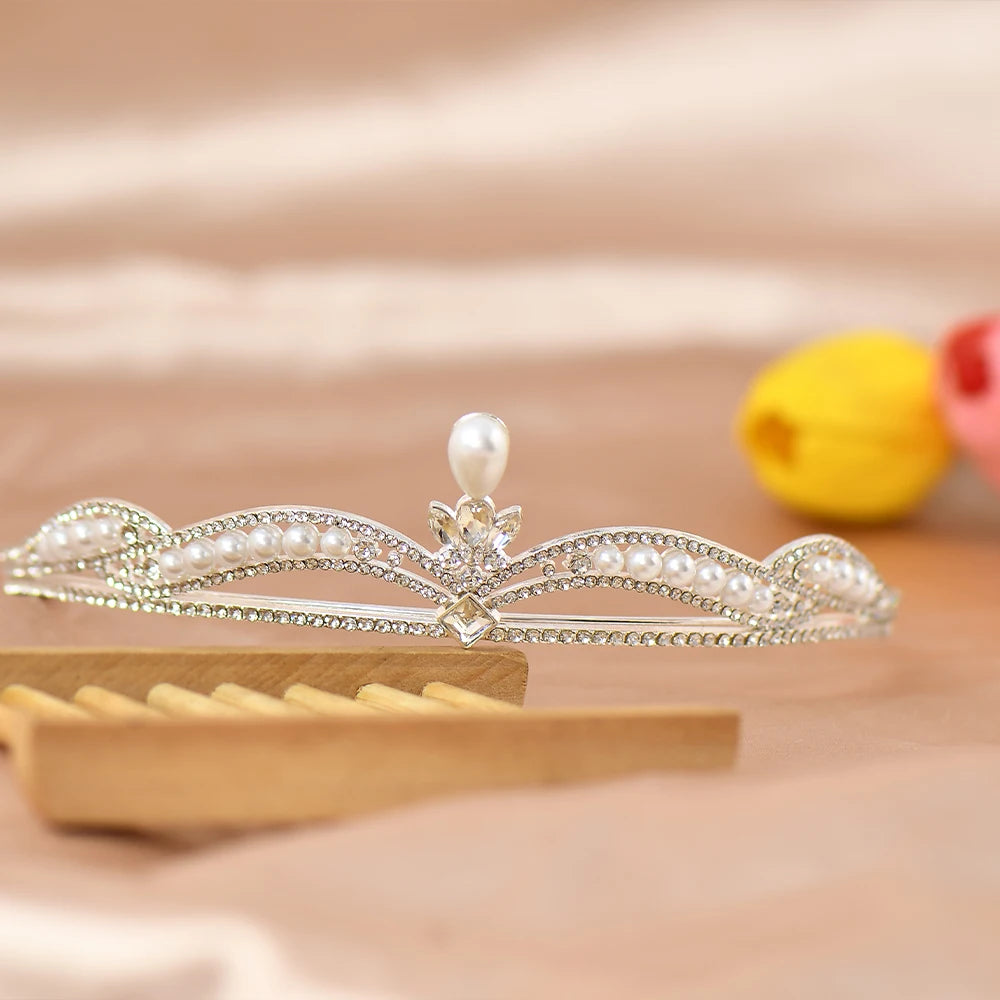Elegant Crystal Pearl Tiara Headband for Women Bridal Rhinestone Crown Hair Accessory