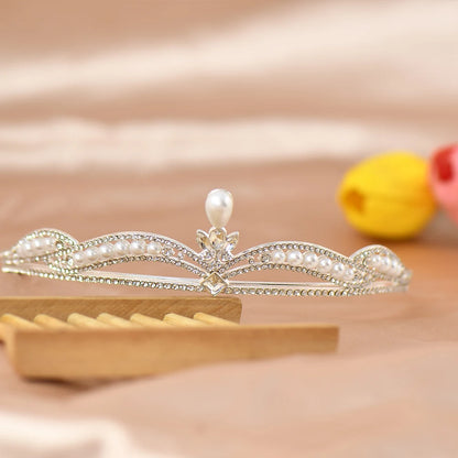 Elegant Crystal Pearl Tiara Headband for Women Bridal Rhinestone Crown Hair Accessory