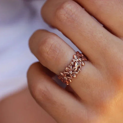 Rose Gold Flower Finger Rings for Women Elegant Wedding Party Accessories Romantic Birthday Gift Statement Jewelry