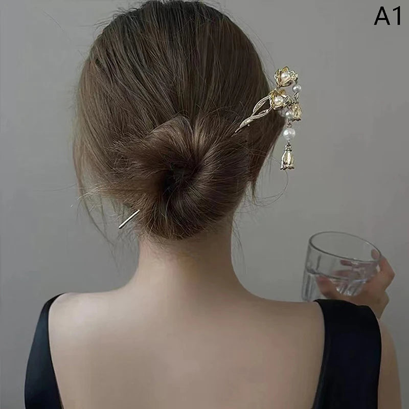 Elegant Chinese Tassel Hair Stick Floral Design Hairpin for Women