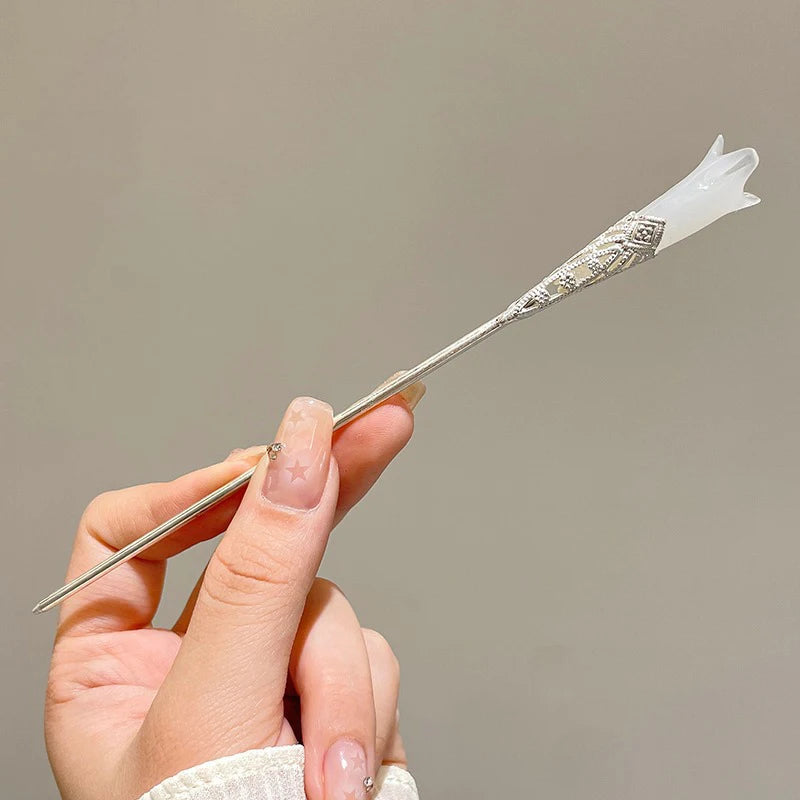 Elegant Chinese Tassel Hair Stick Floral Design Hairpin for Women