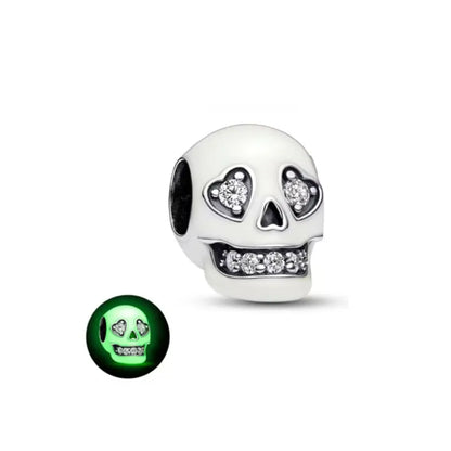 SilverSparkle Animal Skull Pendant for DIY Jewelry Bracelets B4604