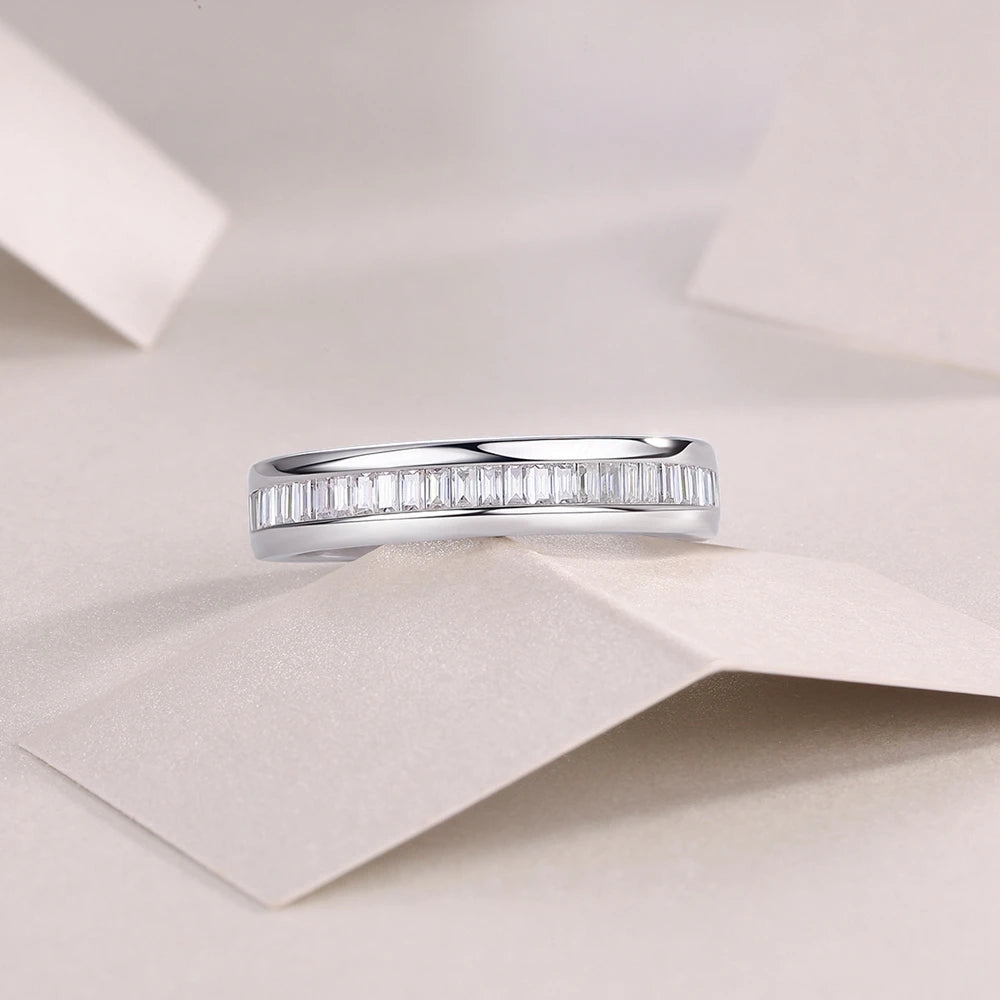 Vinregem 3EX VVS1 D Color Moissanite Diamond Row Ring in 925 Sterling Silver Fine Jewelry for Women