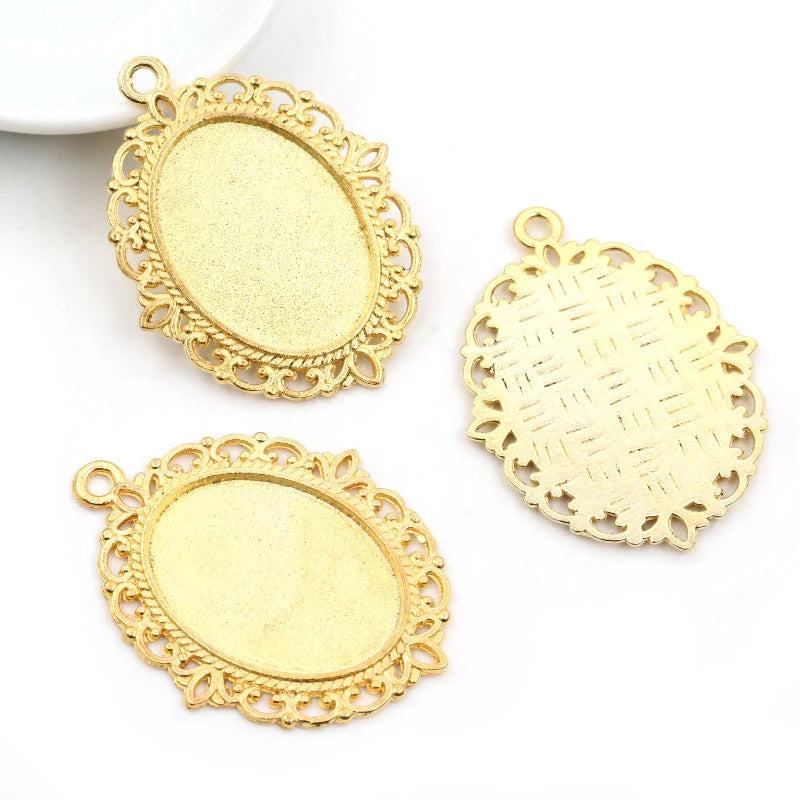 Antique Finish Cameo Cabochon Bracelet Setting Trays in Gold Silver Bronze and Rhodium 10 Pack