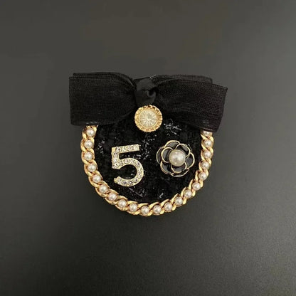 Elegant Korean Rhinestone Pearl Bow Brooches for Women Fashion Jewelry Lapel Pins