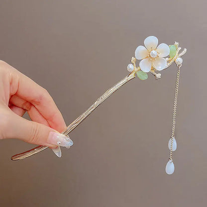Chinese Style Tassel Hair Clip for Women with Handmade Floral Design