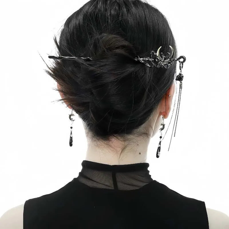 Elegant Black Crystal Moon Tassel Hair Stick For Women Retro Floral Hanfu Hairpin